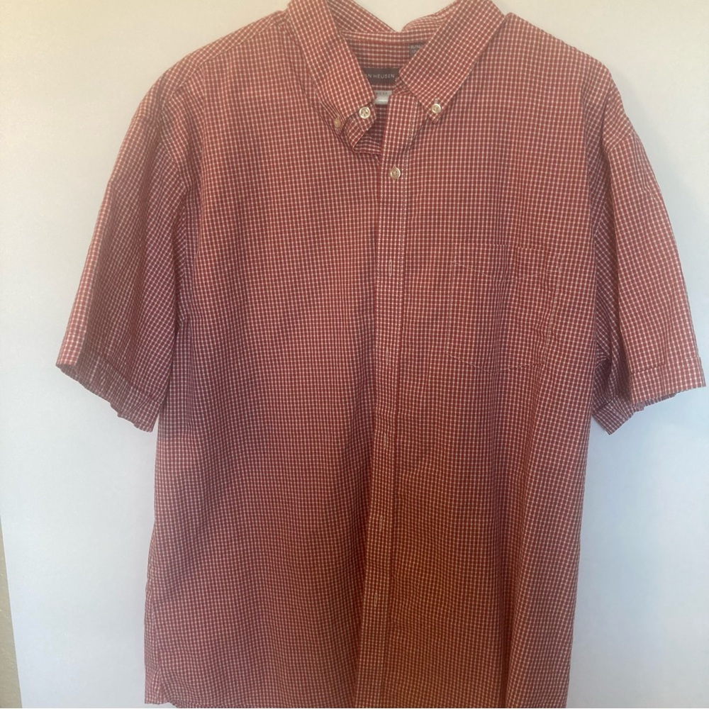 Van Heusen Red and White Checkered Shirt Extra Large Classic Fit
